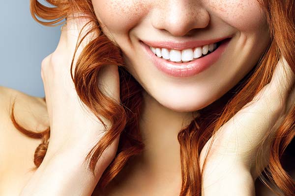 Ways A Smile Makeover Can Improve Your Smile